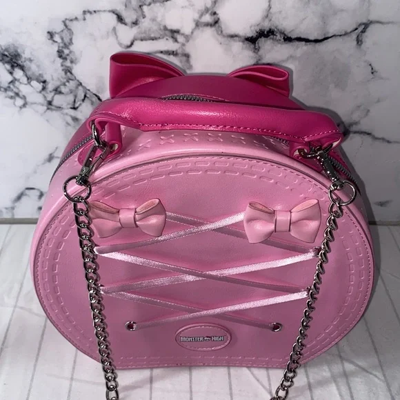 Monster High Draculaura Bow Crossbody Bag Pink Round Crossbody Bag Chain Strap - Picture 5 of 13
